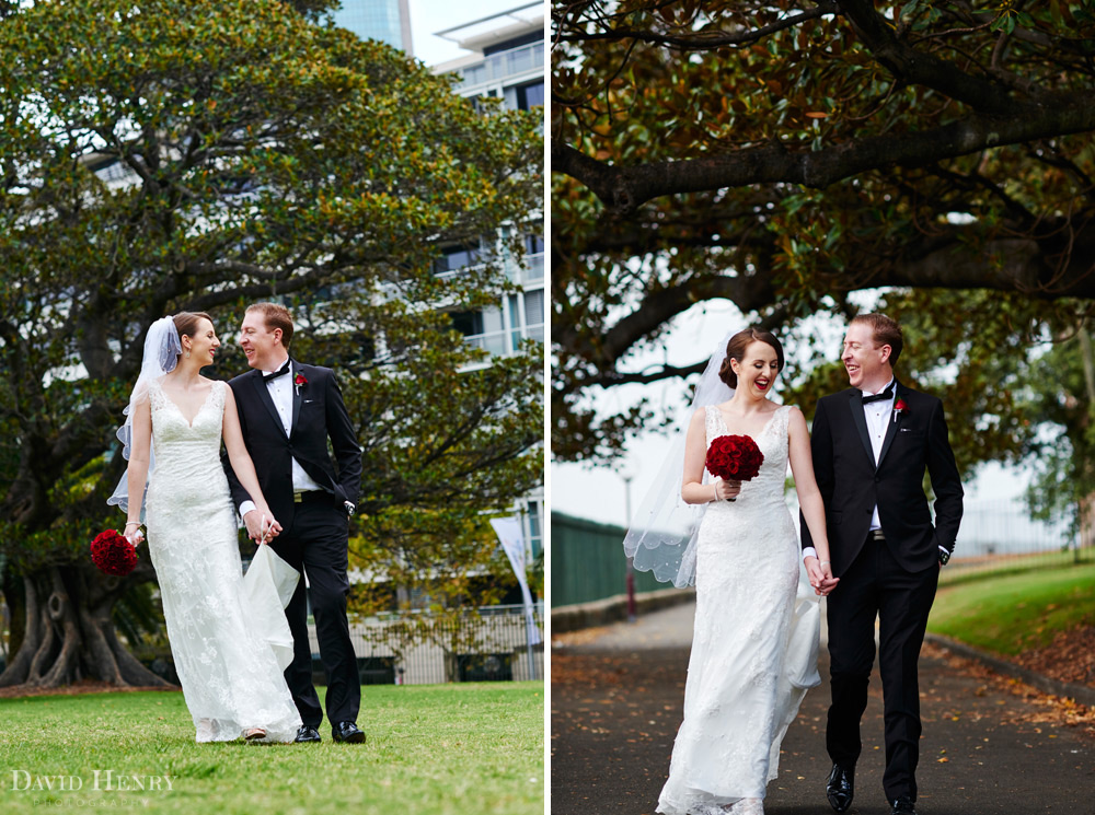 Bride and Groom in Sydney Botanic Gardens