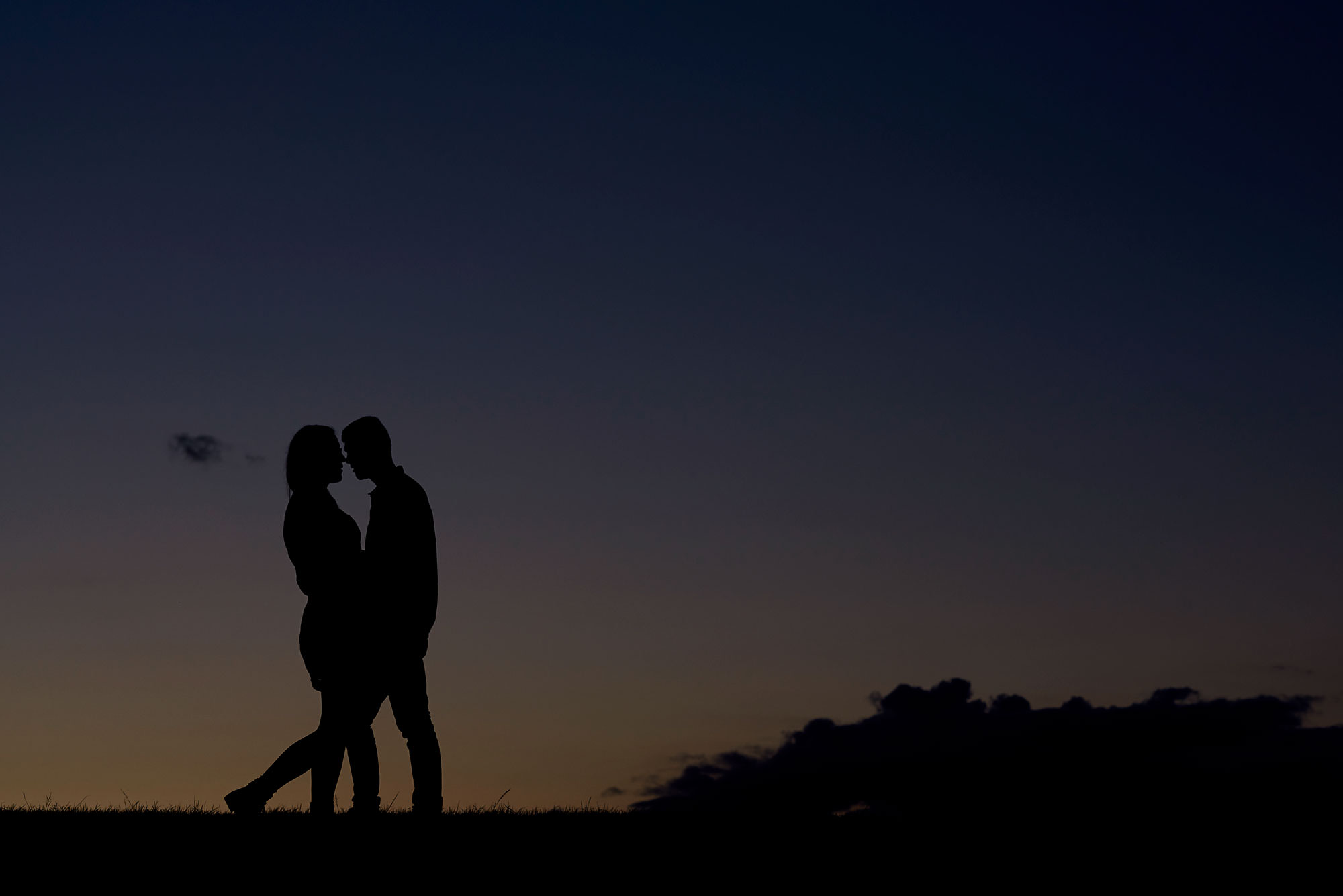 Engagement silhouette