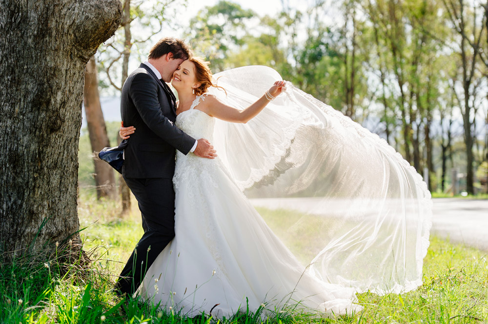 Bride and groom in Hunter Valley