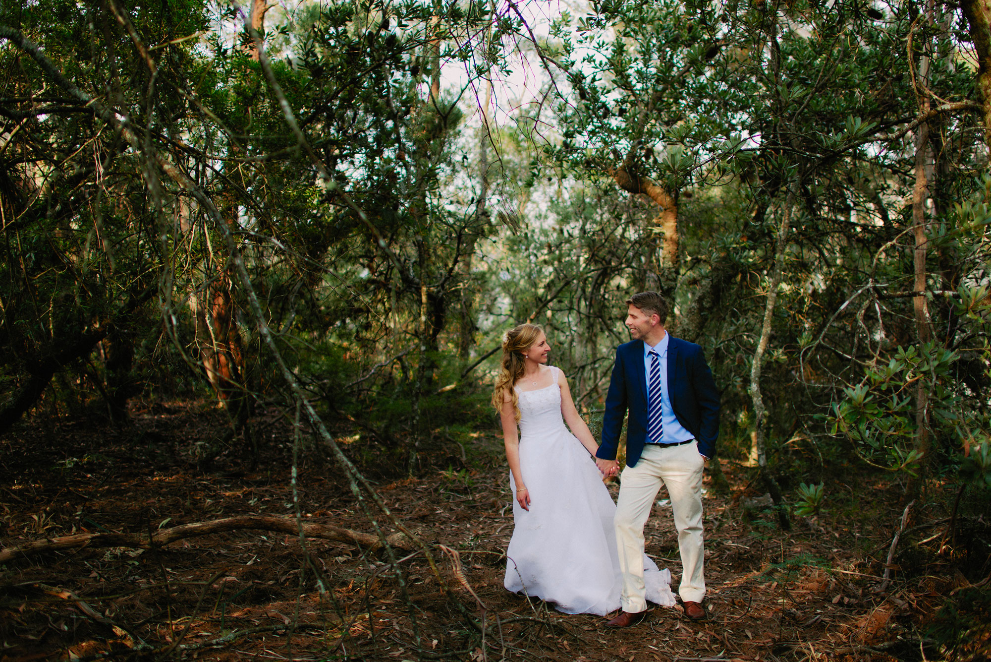 Wedding photos in the bush of the Blue Mountains