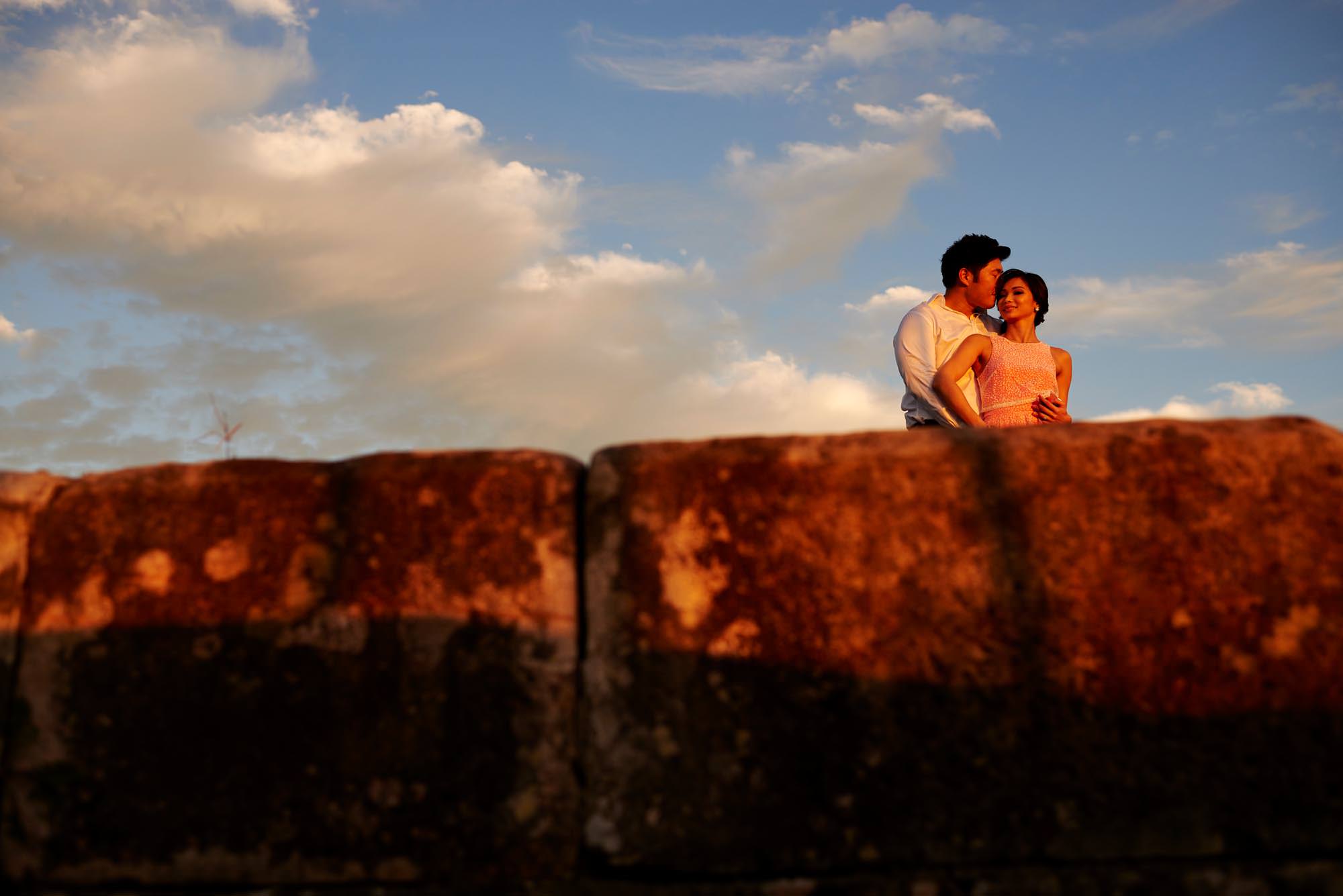 Sunset engagement photo of Jo and Aldrich