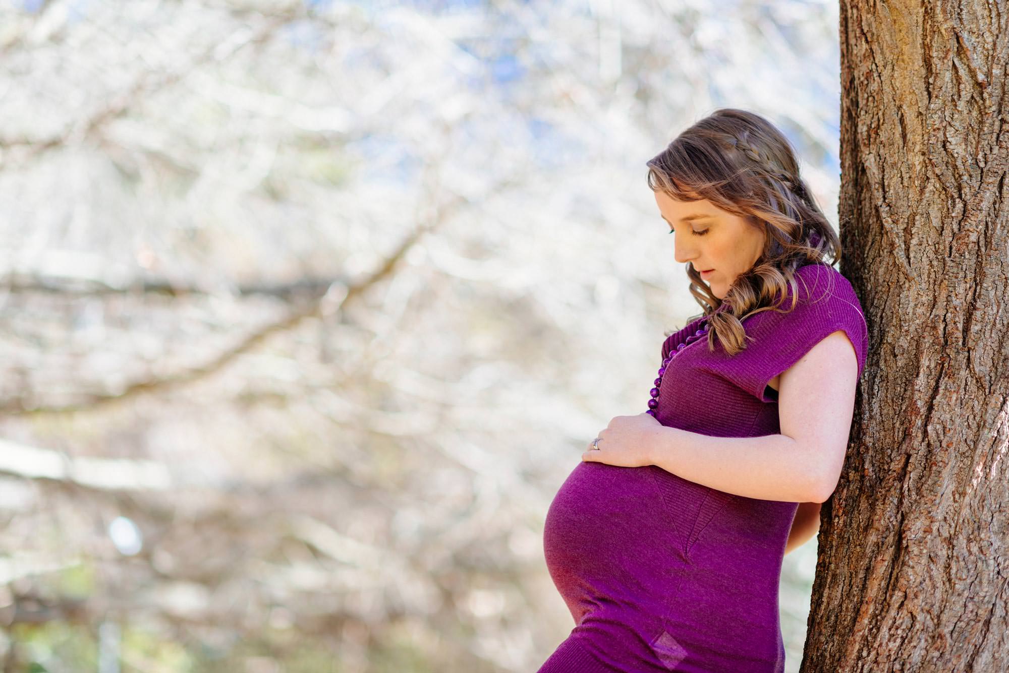 beautiful pregnancy session in Wahroonga Park